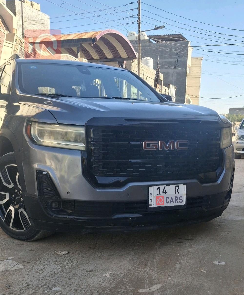 GMC Acadia